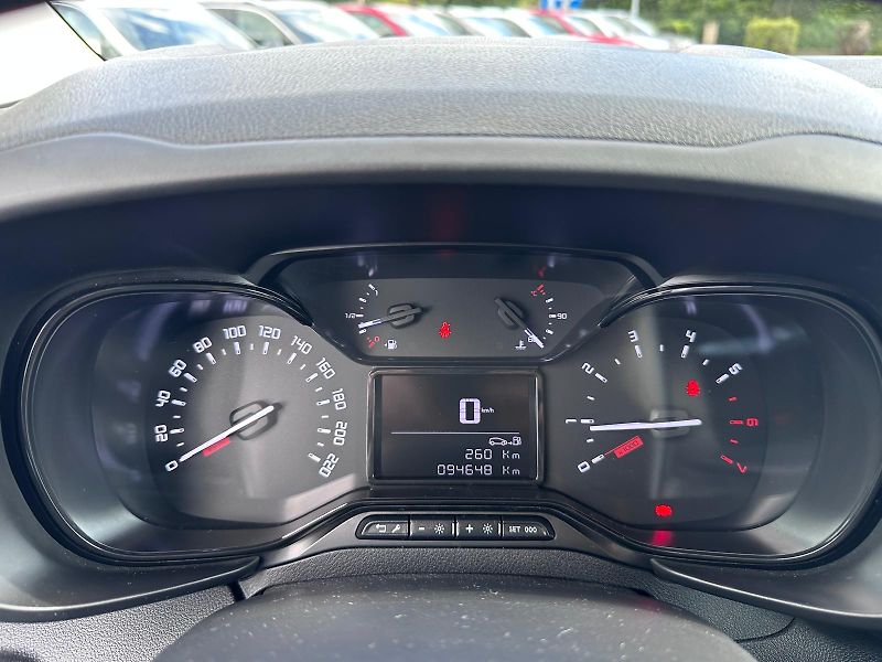 Toyota ProAce City 75 kW - fotka 13 z 14