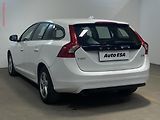 Volvo V60 (2016) 2.0D, ČR, AC, tempo, park - náhled 6