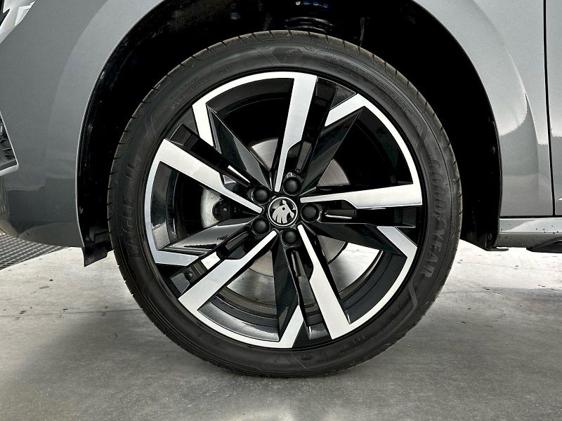 Škoda Kamiq (2025) DSG 1.5TSI 110kW Monte Carlo - fotka 32 z 32