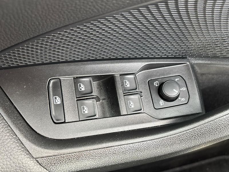 Škoda Octavia Selection - fotka 21 z 27