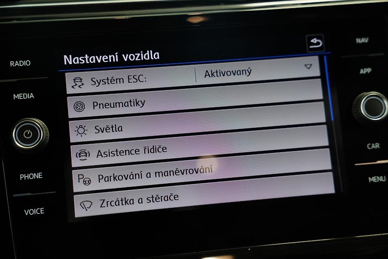 Volkswagen Touran - fotka 15 z 24