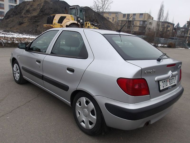 Citroën Xsara 1,4i ČR NAJ.63000 km !!! - fotka 2 z 38