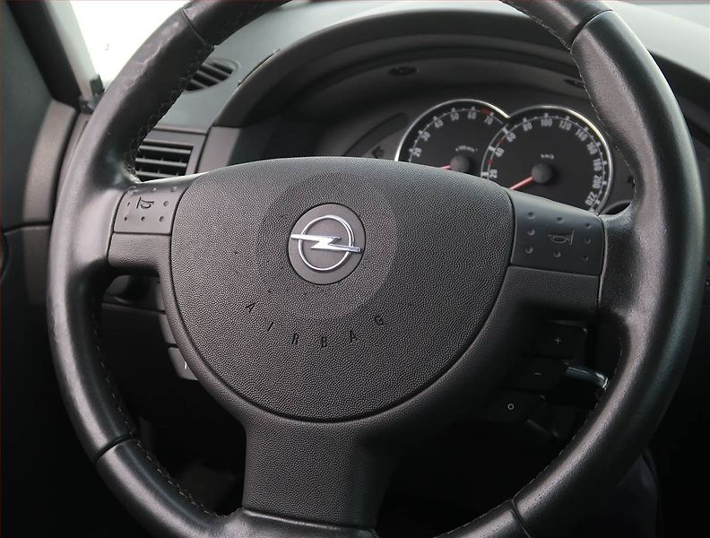 Opel Meriva (2008) 1.6, po STK, rezervace - fotka 18 z 18
