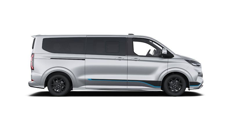 Ford Tourneo Custom (2026) Sport L2, Tourneo, 2.5 Duratec - fotka 2 z 9