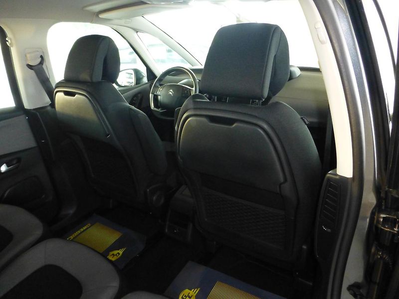 Citroën C4 Picasso (2016) 1.6HDI-88KW*PARK.S**NAVIG**ALU - fotka 23 z 27