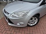 Ford Focus (2011) 1.6i Ti-VCT Klima Winter Paket - náhled 36