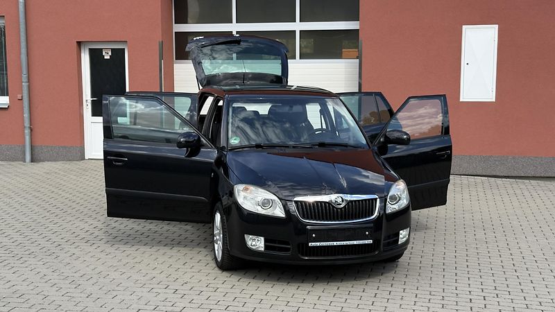 Škoda Fabia (2009) 1.6 16V*77kW*SPORT*136TKM*1MAJ - fotka 28 z 29