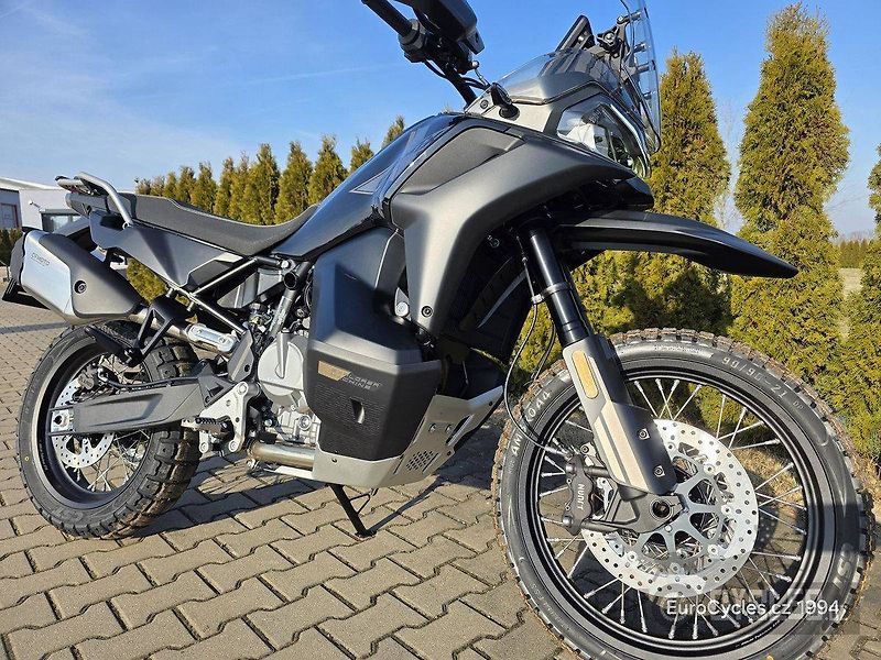 CFMOTO 800 MT (2026) X Akce - fotka 27 z 34