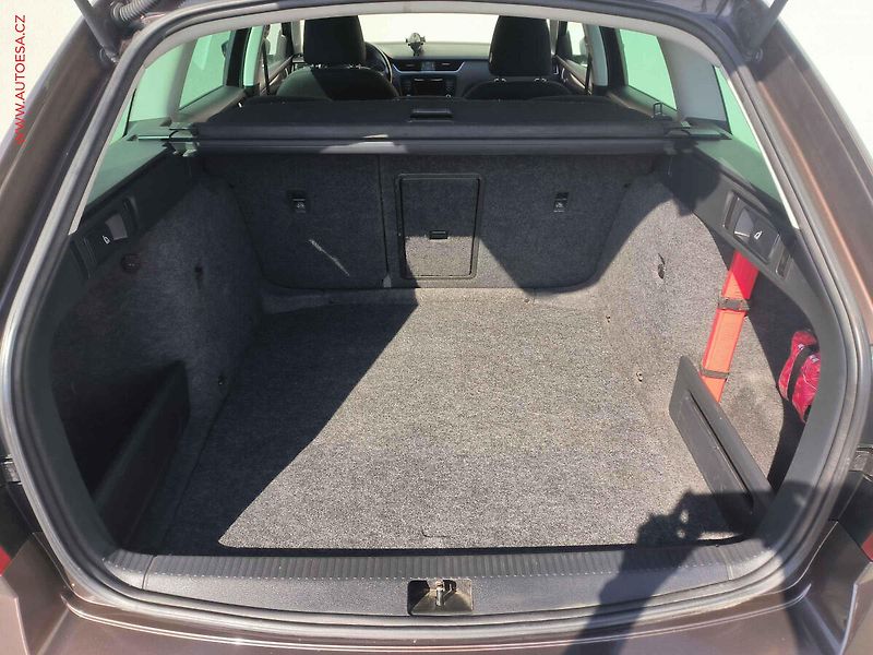 Škoda Octavia (2015) 2.0TDI 4x4, ČR, Scout, navi - fotka 7 z 19