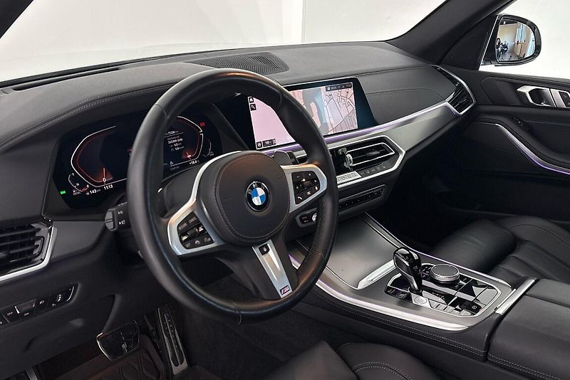 BMW X5 xDrive30d - fotka 6 z 30