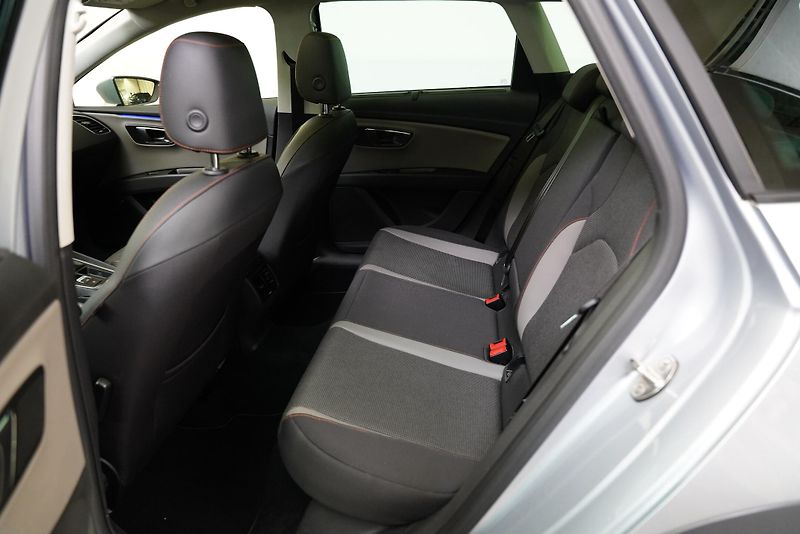 Seat Leon - fotka 25 z 27