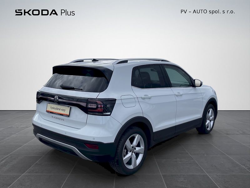 Volkswagen T-Cross (2023) 1.0 TSI 81 kW Style Plus - fotka 2 z 30