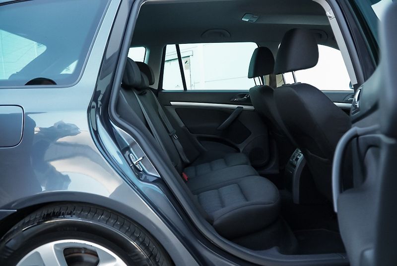 Škoda Octavia 1.4 TSI 90kW ELEGANCE - fotka 28 z 30