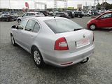 Škoda Octavia 1,4 TSI, klima, serv. kniha, - náhled 8