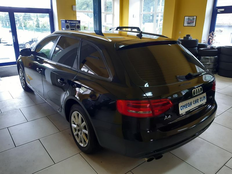 Audi A4 2.0 TDI AVANT NAVI DIGIKLIMA - fotka 5 z 21
