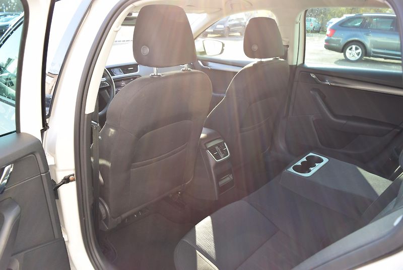 Škoda Octavia (2020) 1.5TSI 110kwSTYLE FULL LED NAV - fotka 17 z 48