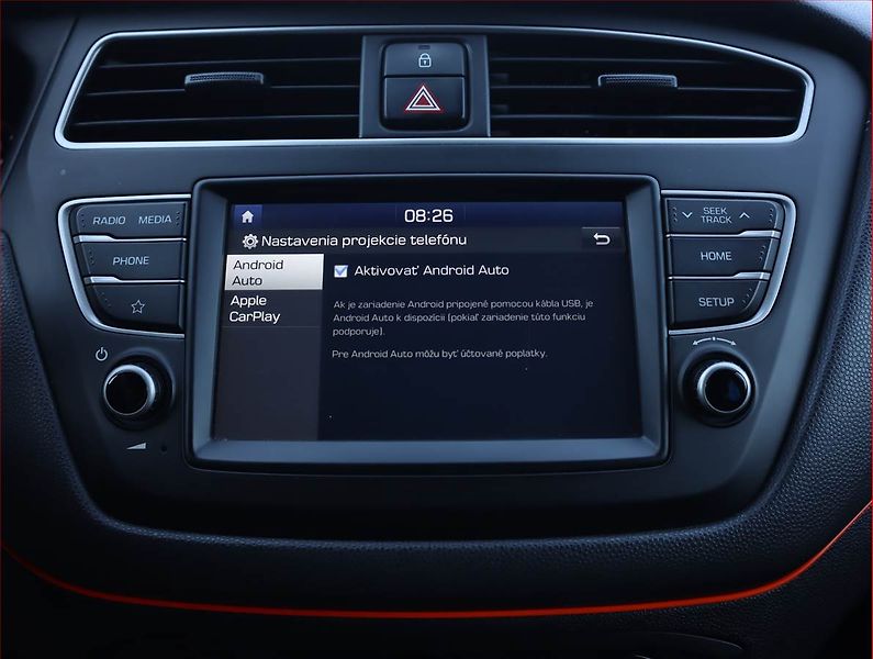 Hyundai i20 (2019) 1.2, Serv.kniha, Tempomat - fotka 13 z 19