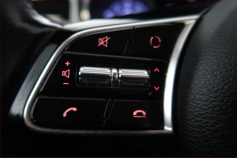 Kia Ceed (2021) 1.4 T-GDI, ČR,1.maj - fotka 17 z 18