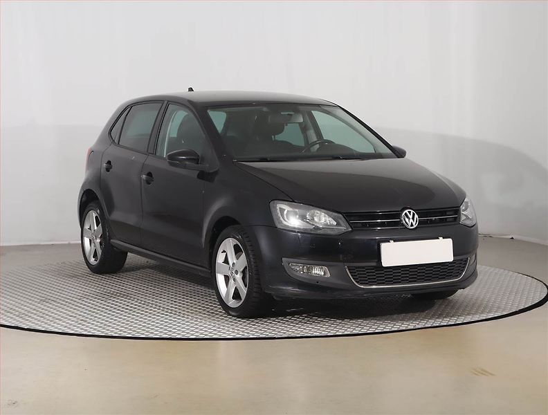 Volkswagen Polo (2012) 1.6 TDI, Automat, Navi, Xenony - fotografie inzerátu