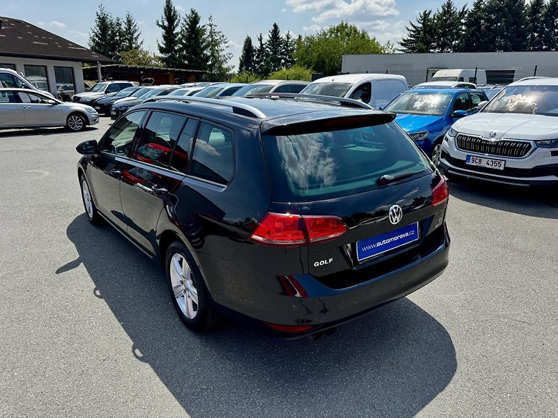 Volkswagen Golf (2013) Variant 1.4 TSI 90 KW  - fotka 7 z 23