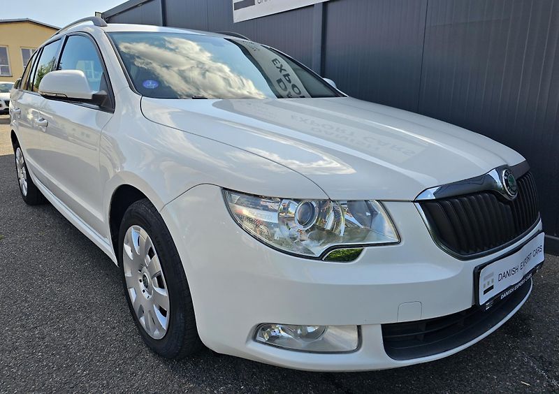 Škoda Superb 1.4 TSI 92 kW,TAŽNÉ,SERVISKA - fotka 6 z 50