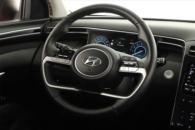 Hyundai Tucson (2023) 1.6 T-GDI 48V MHEV - fotka 8 z 14