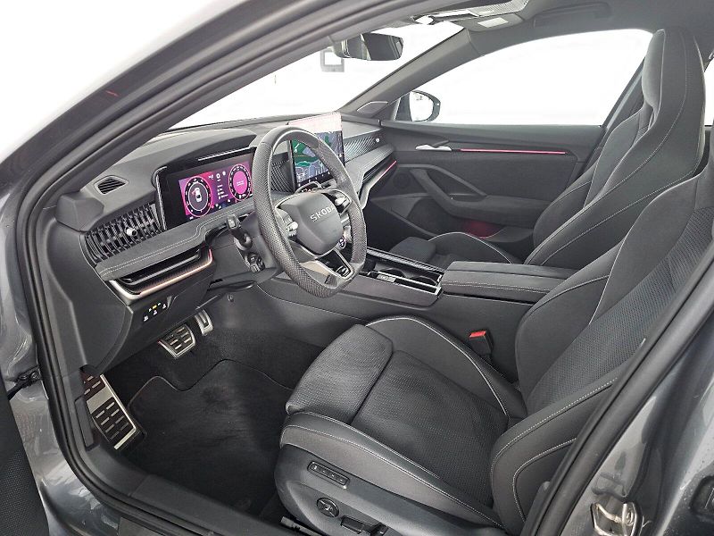 Škoda Superb (2025) 2.0TDi 142kW 4X4 SPORTLINE WEB - fotka 6 z 34