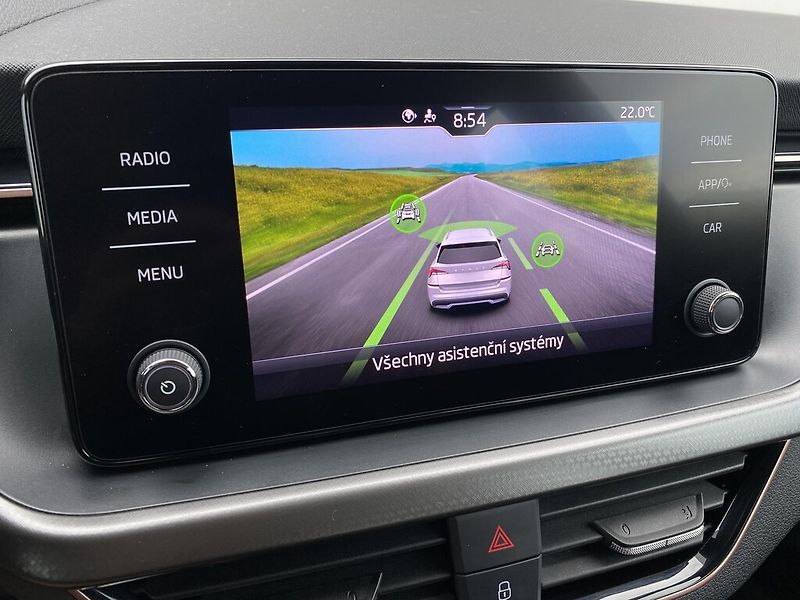 Škoda Kamiq 1.0 TSI 81 kW Style - fotka 19 z 26