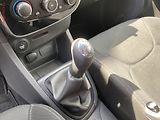 Renault Clio (2013) 1.5 dCi, AC, navi - náhled 15