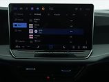 Volkswagen Passat (2024) Business 1.5 eTSI ACT - náhled 12