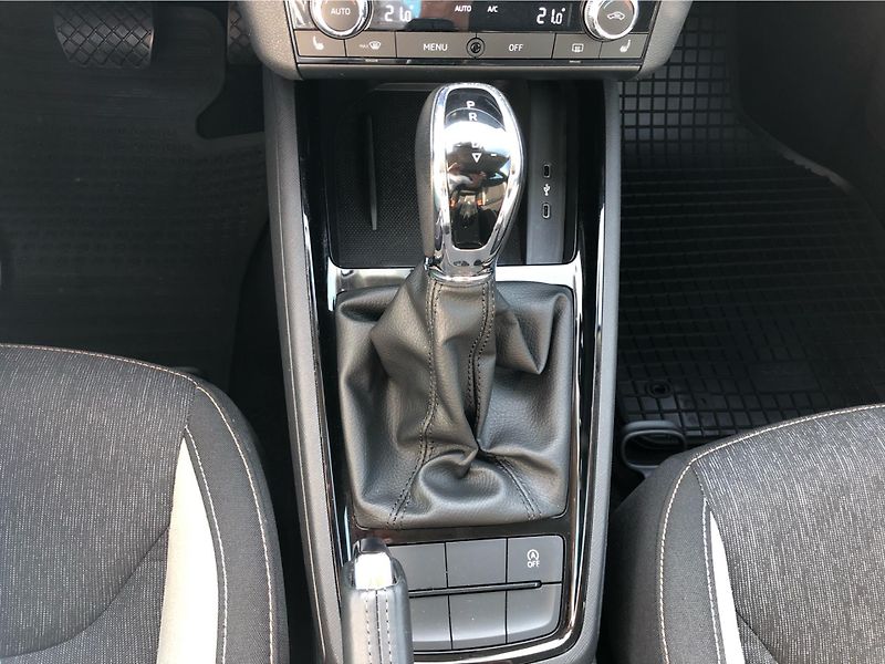Škoda Scala 1.0 TSi DSG 7st. STYLE - fotka 22 z 28