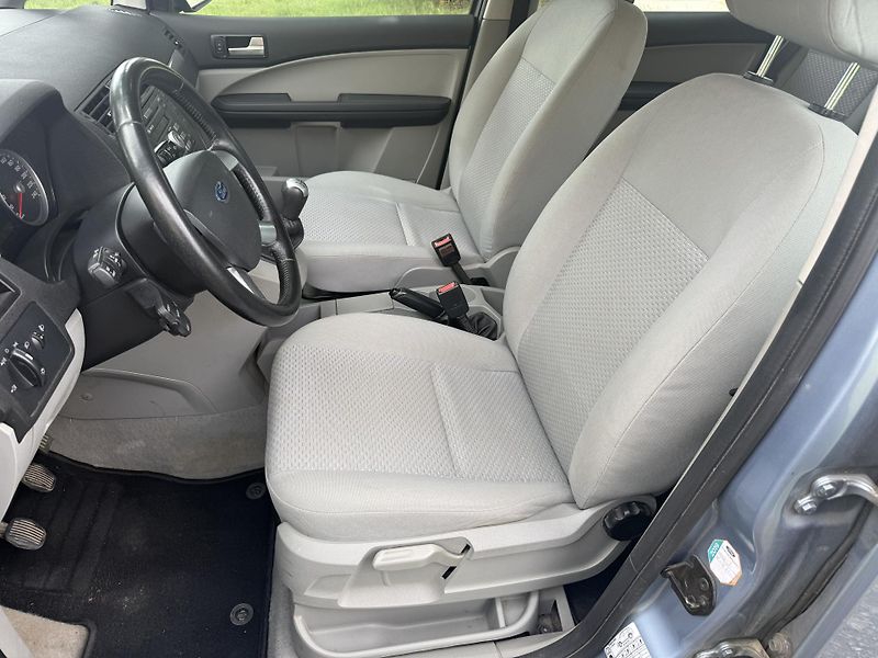 Ford C-MAX 1,6TDCI 80kW TAŽNÉ - fotka 11 z 19