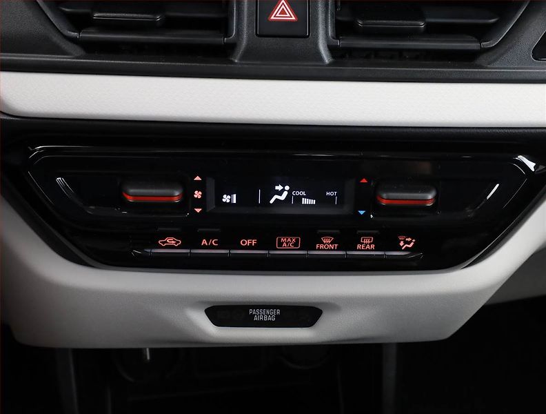 Suzuki Swift (2024) 1.2, ČR,1.maj, Serv.kniha - fotka 15 z 15