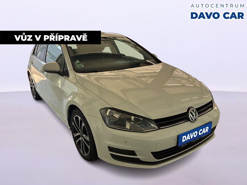 Volkswagen Golf 1,4 TSI 90kW Comfortline CZ - fotka 2 z 12