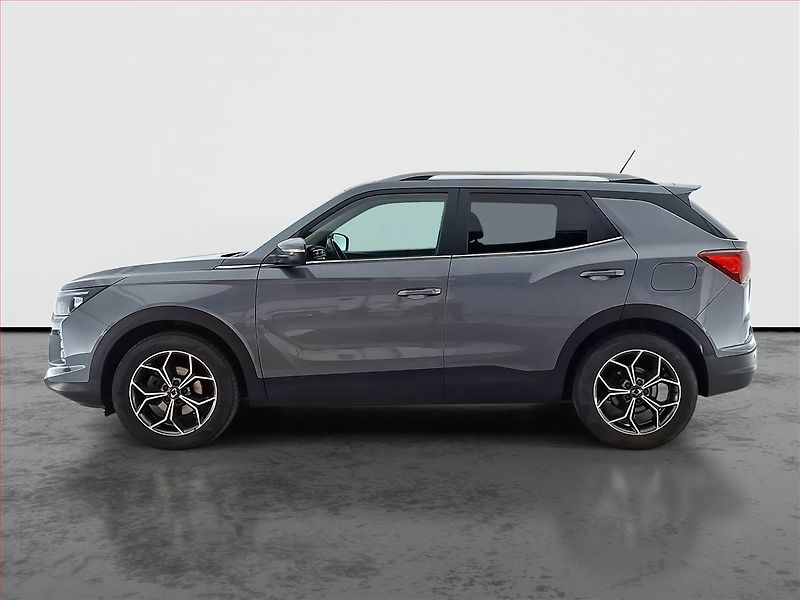 SsangYong Korando (2021) Crystal 1.5 T-GDI, Serv.kniha - fotka 3 z 21