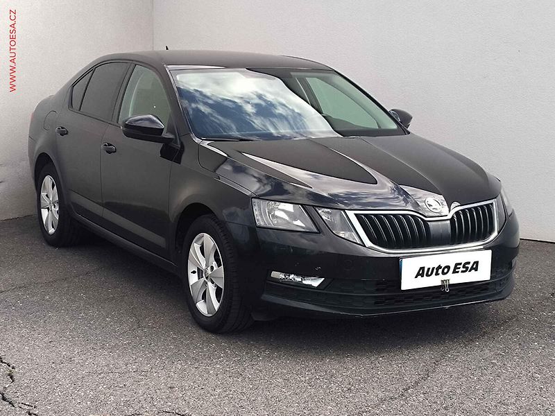 Škoda Octavia (2020) 1.5 TSi, ČR, Ambition, DSG - fotografie inzerátu