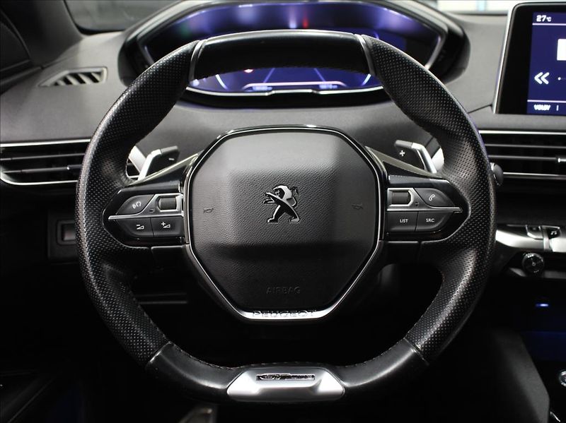 Peugeot 5008 1,6 PT 133kW 8AT GT-line 7míst - fotka 10 z 27
