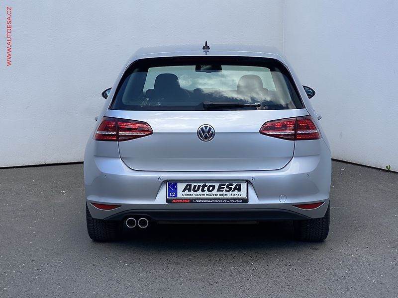 Volkswagen Golf (2013) 2.0 TDi VII, Navi, bixen - fotka 5 z 18