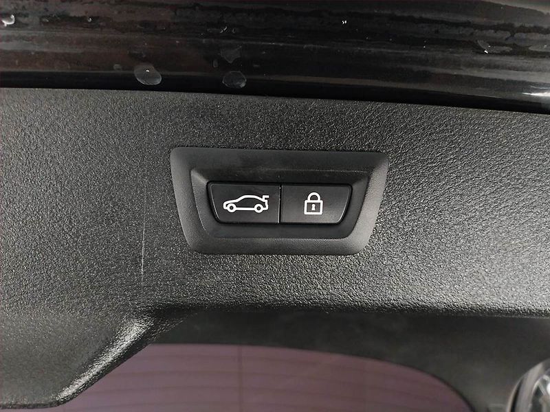 BMW X6 (2015) xDrive30d, 4X4, Automat - fotka 16 z 23