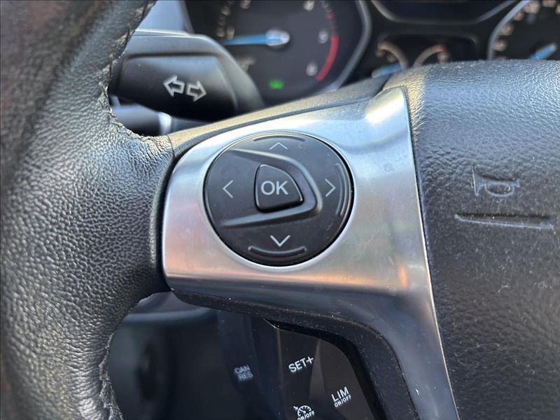 Ford C-MAX 2,0 TDCi 103kW Titanium - fotka 26 z 39