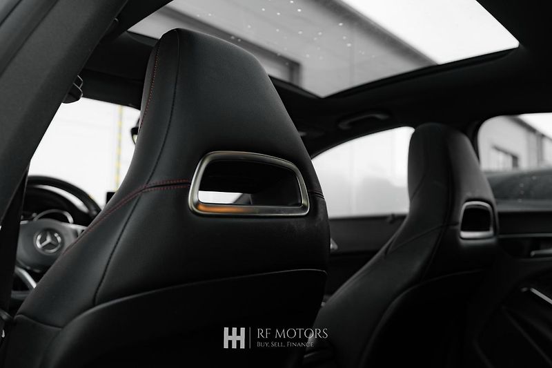 Mercedes-Benz CLA (2018) 220d SB 4Matic AMG - fotka 27 z 49
