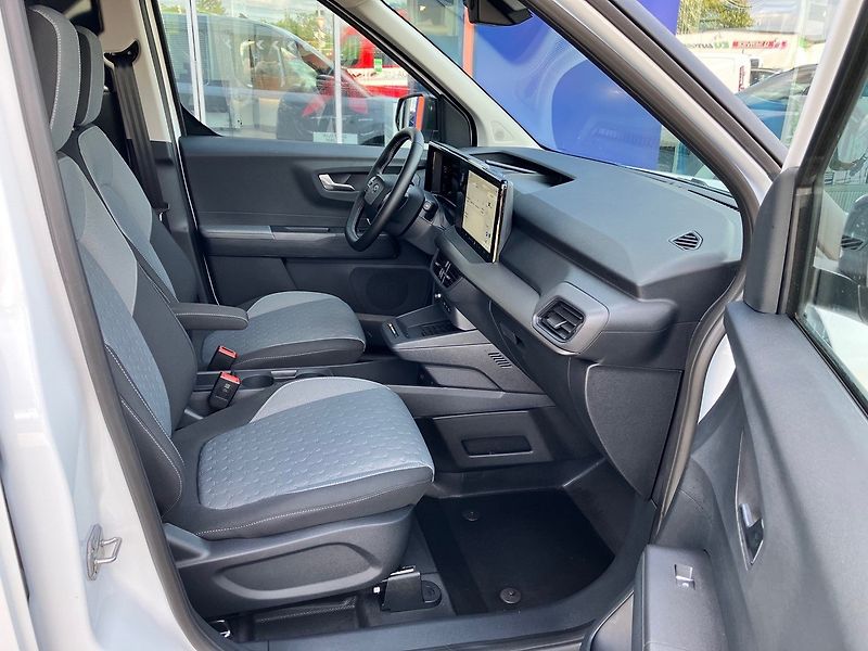 Ford Transit Courier (2025) VAN Limited L1, 43 kWh Elektro - fotka 23 z 34