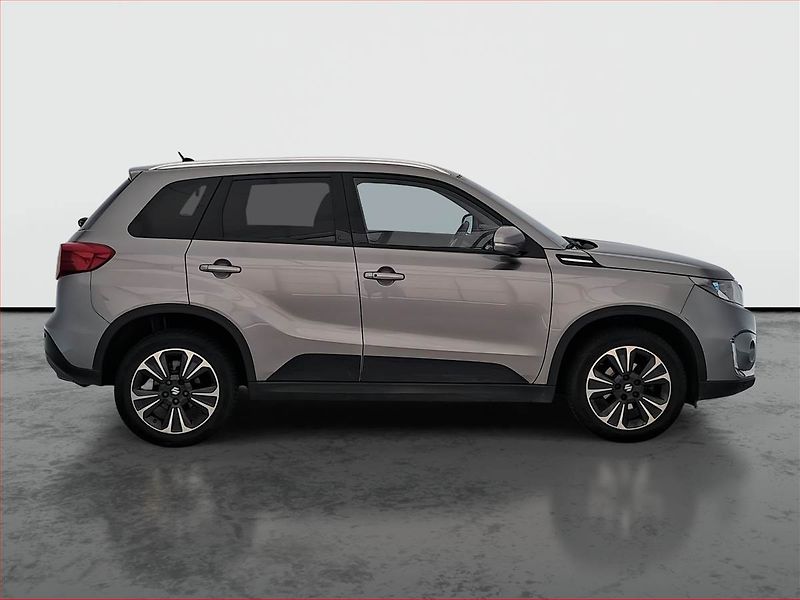 Suzuki Vitara (2019) Premium 1.4 BoosterJet, Kůže - fotka 6 z 16