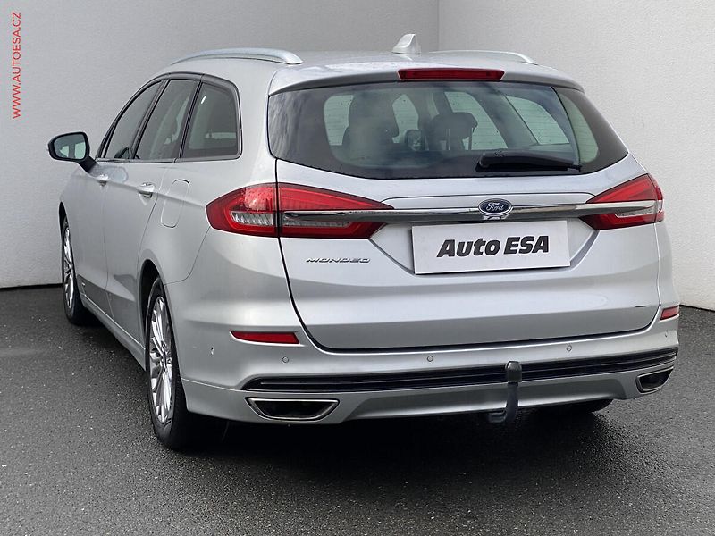 Ford Mondeo (2021) 2.0 TDCi AWD, ČR, Titanium - fotka 6 z 18