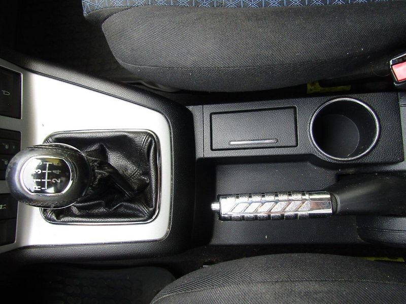 Ford Mondeo (2002) 2.0 TDCi 96kW PERFEKTNÍ STAV - fotka 30 z 36