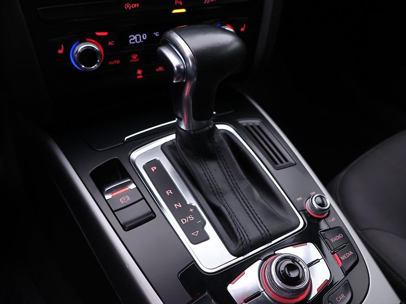 Audi A4 3,0 TDI 180kW Aut. quattro - fotka 23 z 30