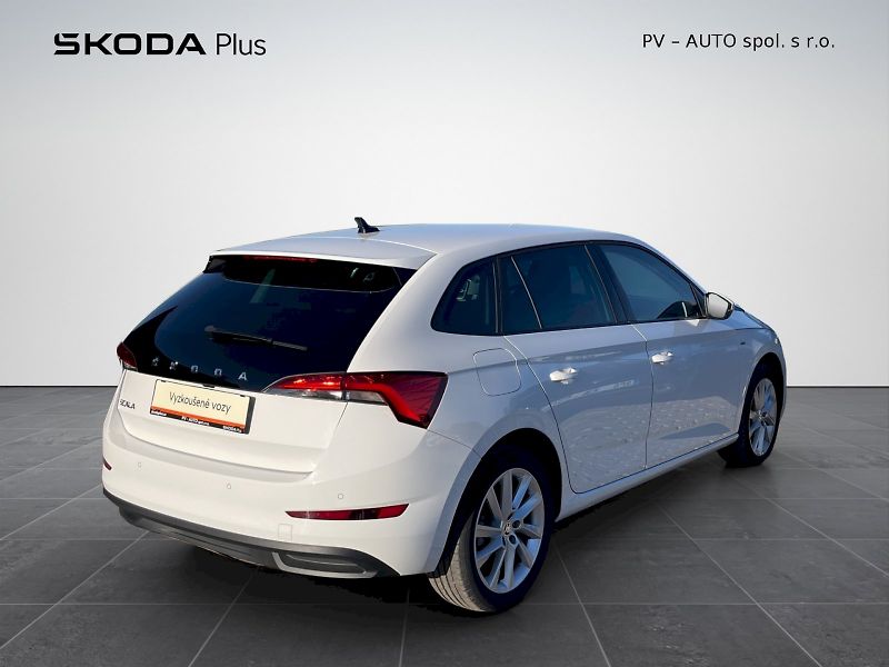 Škoda Scala (2023) 1.5 TSI 110kW edice Tour Ambit - fotka 2 z 34
