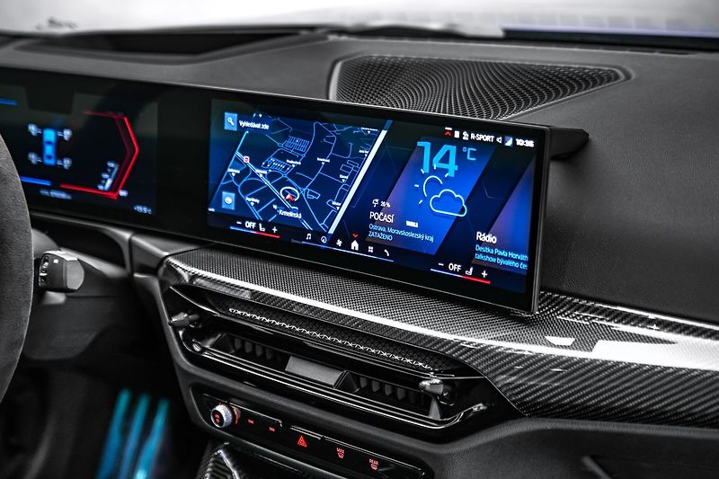 BMW M2 CS Keramiky - fotka 21 z 32