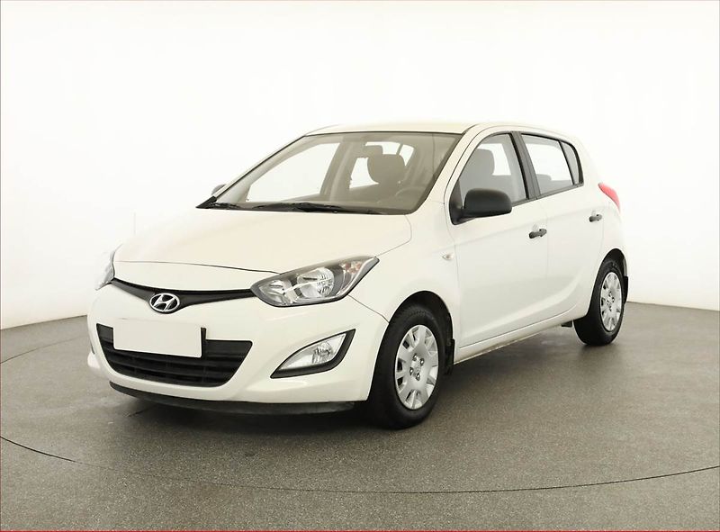 Hyundai i20 (2014) 1.2, ČR,1.maj - fotka 2 z 11