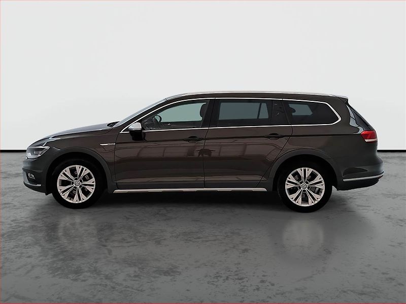 Volkswagen Passat (2017) Alltrack 2.0 TDI, 4X4 - fotka 3 z 21